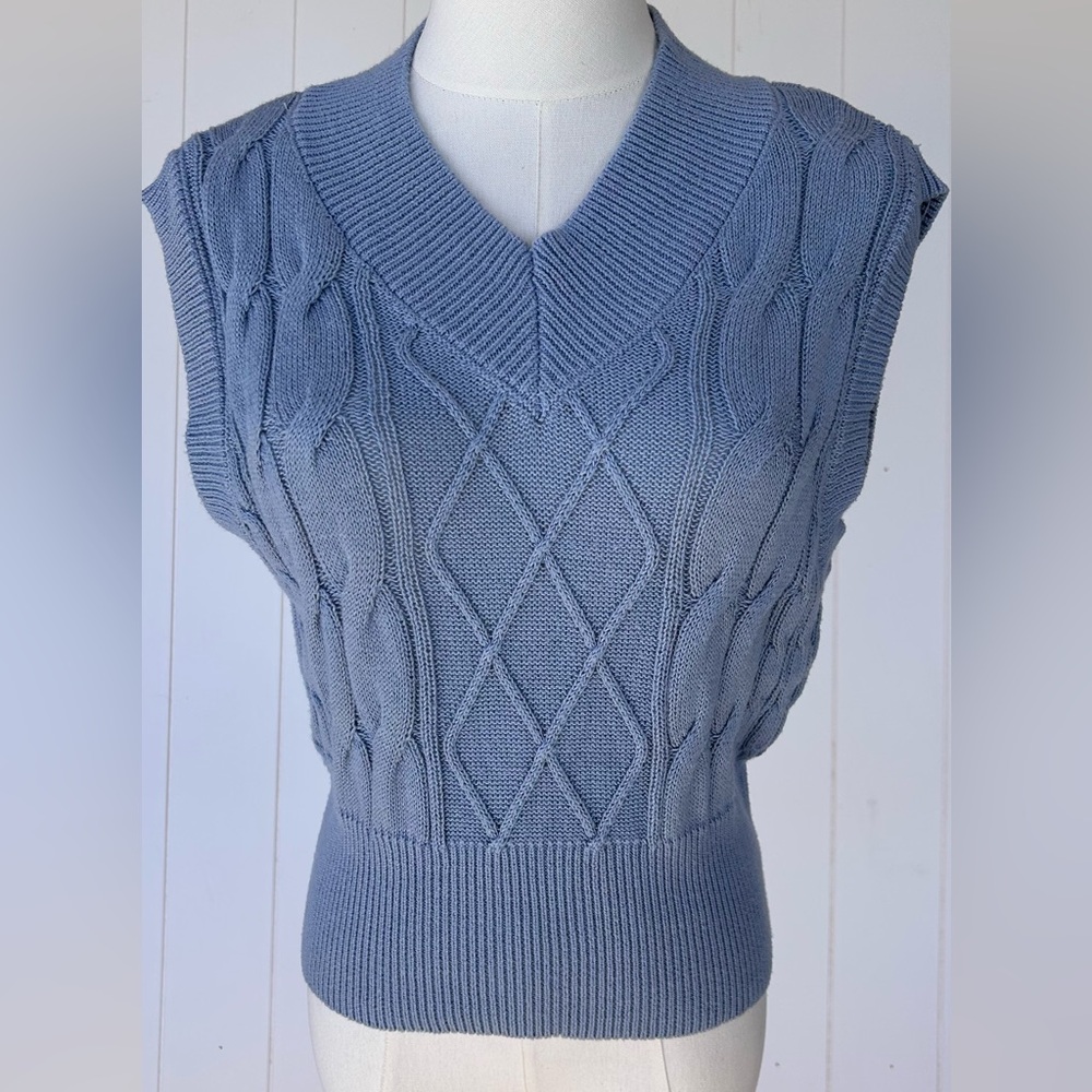 Sincerely Jules Women’s Blue Cable Knit Sweater Vest‎ Pullover Size Small